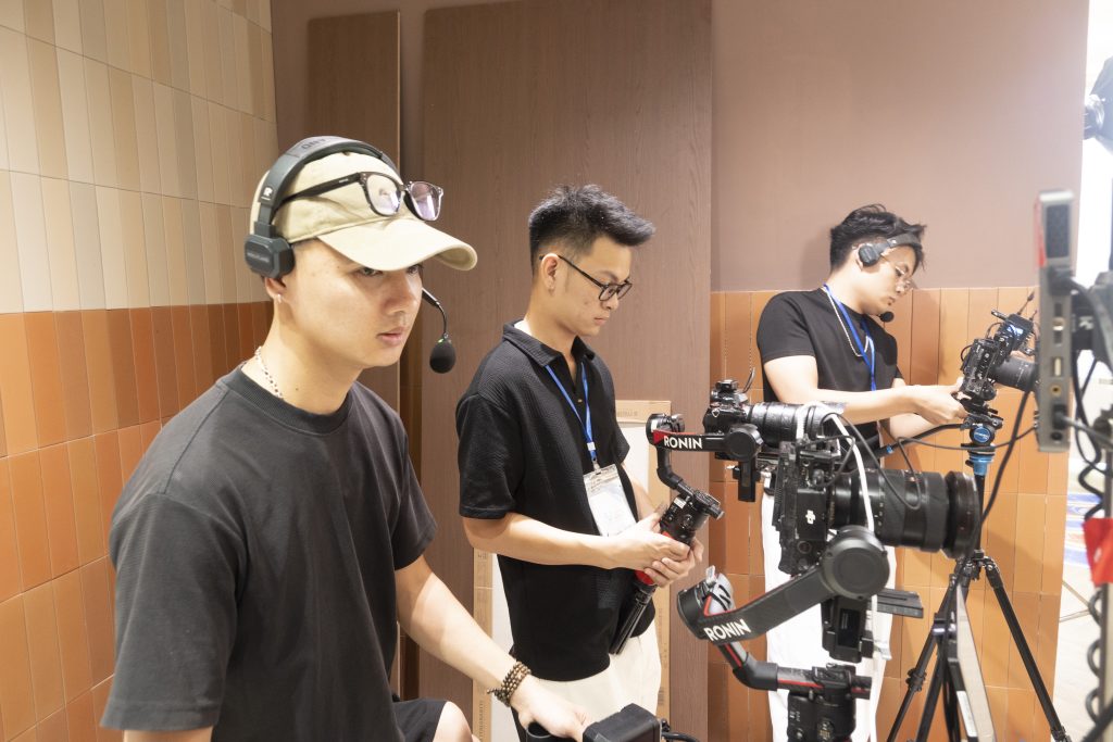 showroom số